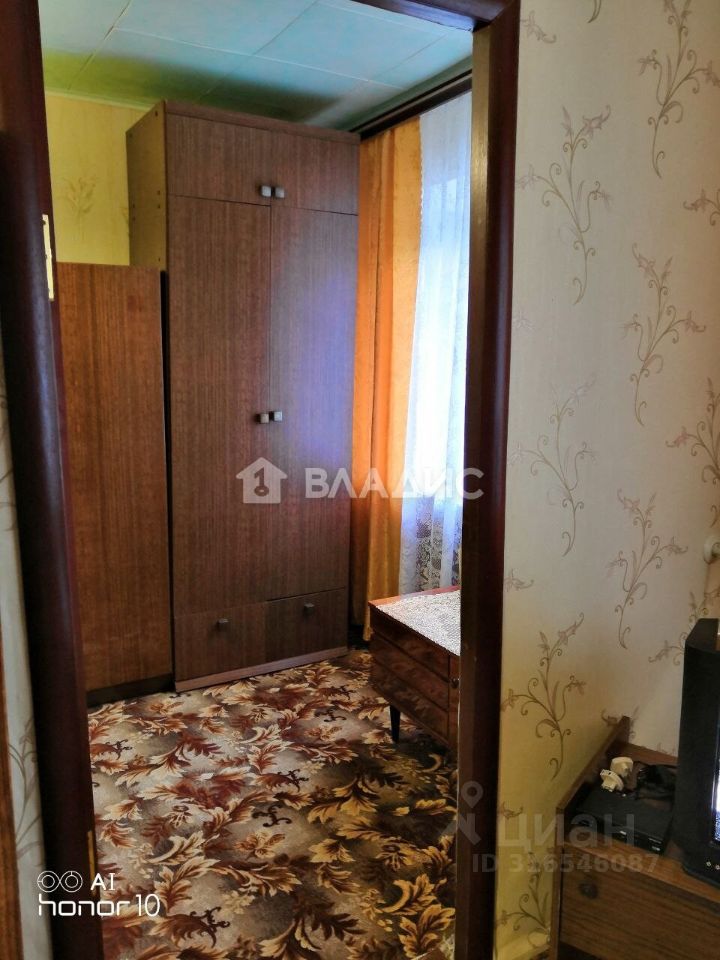 Продажа 2-комн квартиры на вторичном рынке Центральный мкр, улица Колина,  д. 9