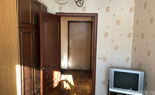 Продажа 2-комн квартиры на вторичном рынке Анадырский проезд,  д. 49