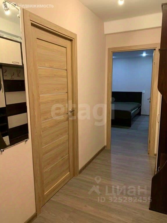 Продажа 2-комн квартиры на вторичном рынке улица Академика Байкова, 17К1