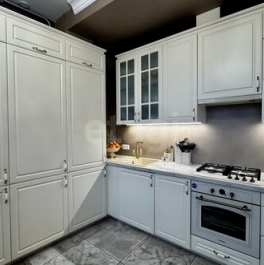 Продажа 2-комн квартиры на вторичном рынке Малоохтинский проспект,  д. 94