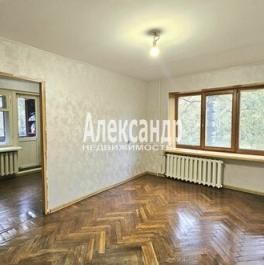 Продажа 3-комн квартиры на вторичном рынке Красное Село г, Спирина ул,  д. 14 к2