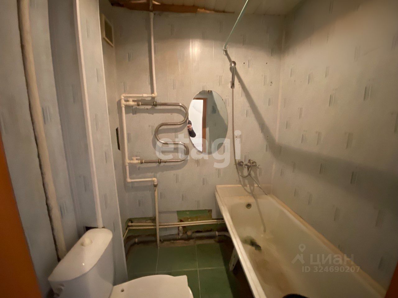 Продажа 1-комн квартиры на вторичном рынке Центральный мкр, улица Октябрьская,  д. 7