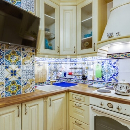 Аренда 1-комн квартиры на вторичном рынке Тихвинская улица,  д. 16