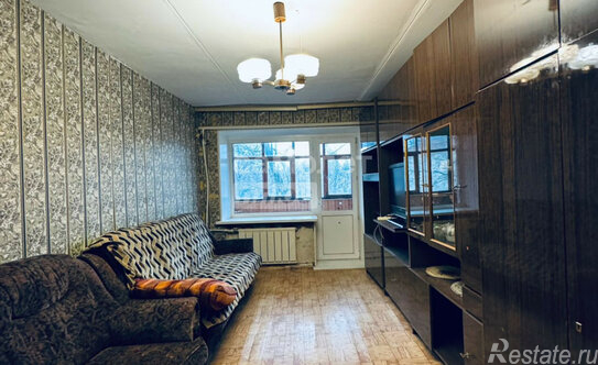 Продажа 2-комн квартиры на вторичном рынке Южный, улица Мира,  д. 8