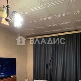 Продажа 2-комн квартиры на вторичном рынке улица Молдагуловой,  д. 10 к4