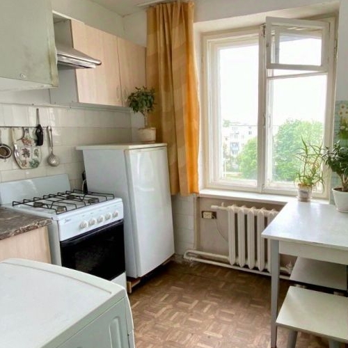 2-комн квартира Кировск, улица Маяковского, 5