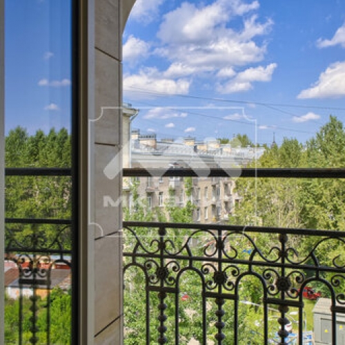 3-комн квартира улица Гастелло,  д. 7