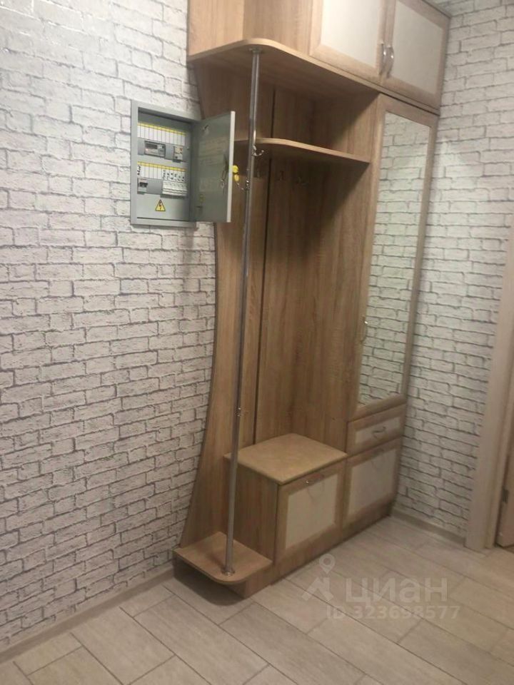 Аренда 2-комн квартиры на вторичном рынке Дибуновская улица, 39