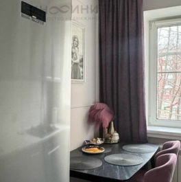 Продажа 2-комн квартиры на вторичном рынке Черемушкинская Б. ул,  д. 8,  к. 1