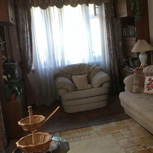 4-комн квартира Колпино, улица Ремизова,  д. 19