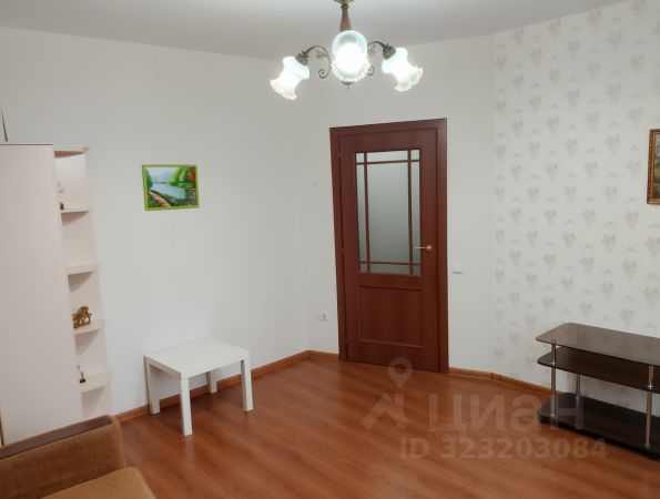 Продажа 1-комн квартиры на вторичном рынке Аничково пгт, 8