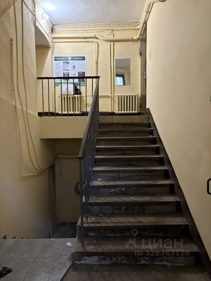 Продажа 6-комн квартиры на вторичном рынке Захарьевская улица, 3