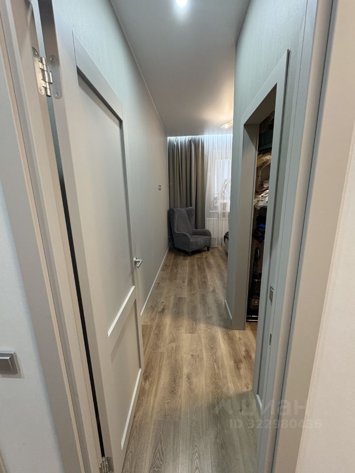 Продажа 3-комн квартиры на вторичном рынке Фестивальная улица, 29