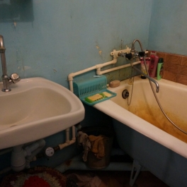 Продажа 1-комн квартиры на вторичном рынке Пушкин г., Саперная ул. ,  д. 10,  к. 1