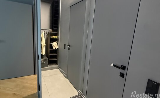 Продажа 3-комн квартиры на вторичном рынке ул Академика Ильюшина,  д. 12