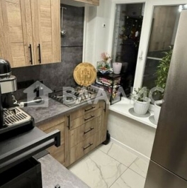 Продажа 2-комн квартиры на вторичном рынке ул Дубки,  д. 11