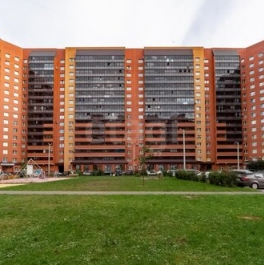 Продажа 2-комн квартиры на вторичном рынке ул Коммунаров,  д. 190