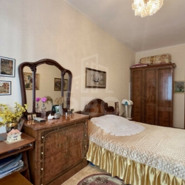 Продажа 1-комн квартиры на вторичном рынке Среднерогатская улица,  д. 11 к2