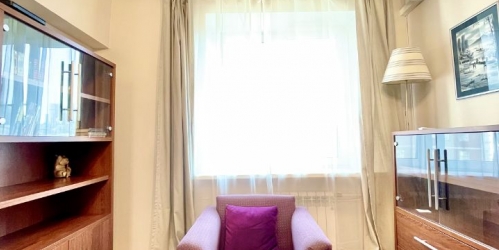 2-комн квартира улица Климашкина,  д. 21