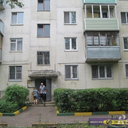 Продажа 2-комн квартиры на вторичном рынке Текстильная ул, Серпухов г ,  д. 25