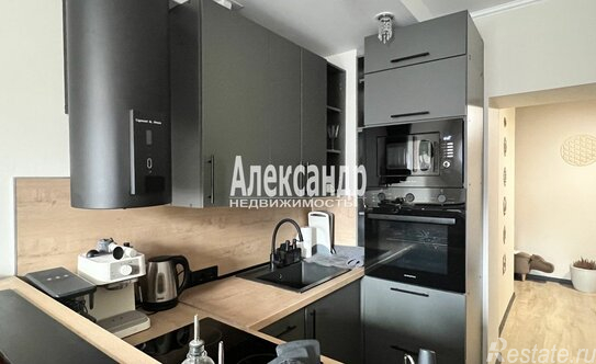 Продажа 1-комн квартиры на вторичном рынке ул Манчестерская,  д. 4