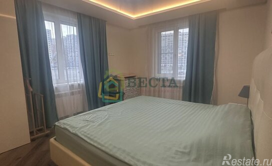 Продажа 3-комн квартиры на вторичном рынке площадь Европы,  д. 10 к2