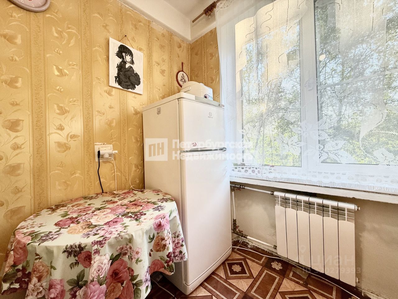 Продажа 3-комн квартиры на вторичном рынке с. Русско-Высоцкое, 7