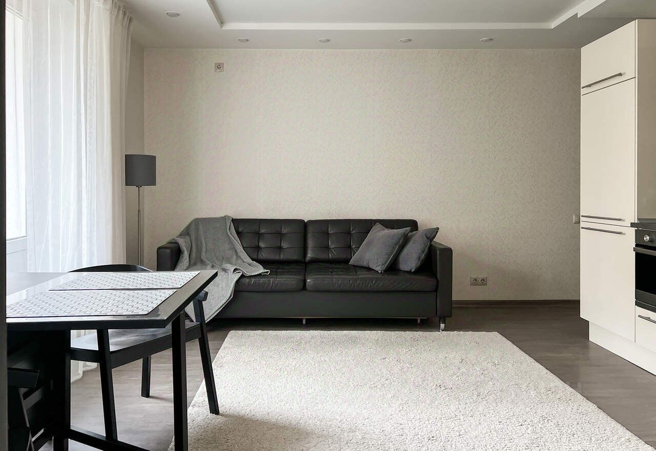 Продажа 2-комн квартиры на вторичном рынке улица Бехтерева, 7К1