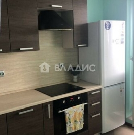 Продажа 1-комн квартиры на вторичном рынке ул Маршала Савицкого,  д. 18