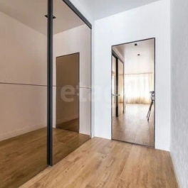 Продажа 2-комн квартиры на вторичном рынке Петергофское ш,  д. 45