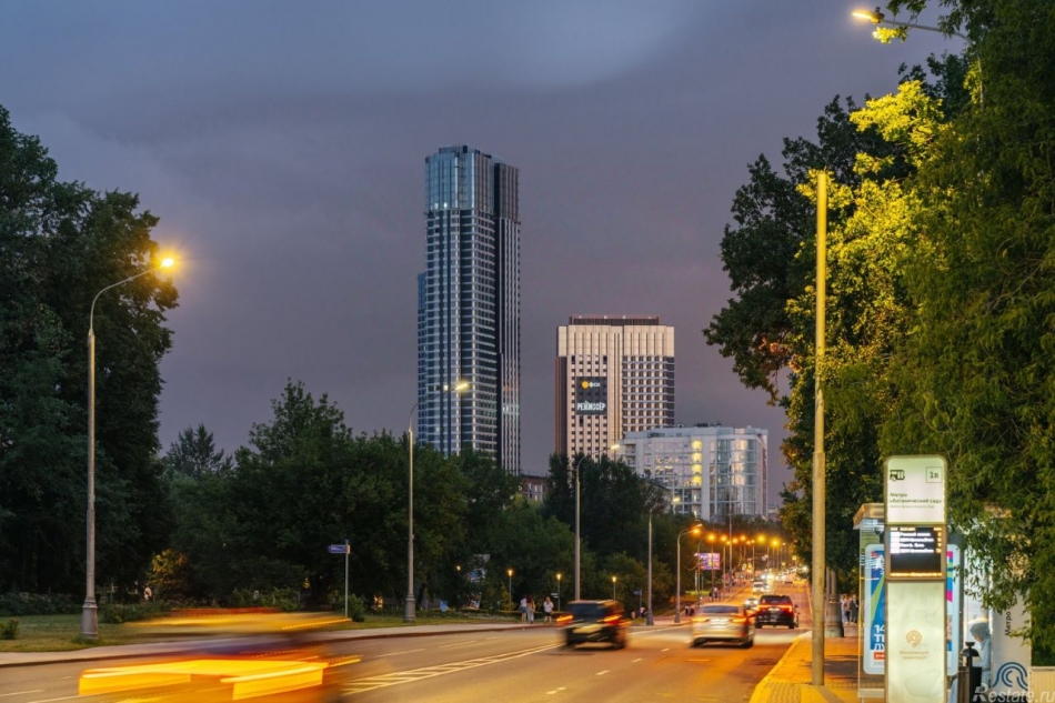 Продажа 4-комн квартиры в новостройке улица Вильгельма Пика,  д. 1