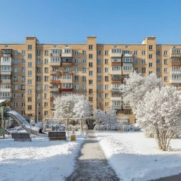 Продажа 2-комн квартиры на вторичном рынке Керамик, ул Береговая,  д. 5