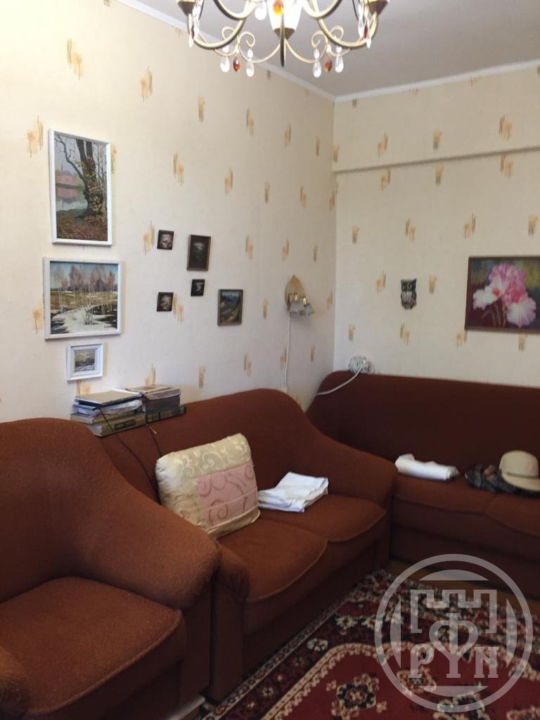 Продажа 2-комн квартиры на вторичном рынке Пушкин г., Саперная ул. ,  д. 51