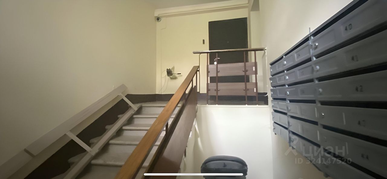 Продажа 2-комн квартиры на вторичном рынке Комсомольский проспект, 15С1