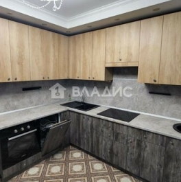 Продажа 3-комн квартиры на вторичном рынке Ярцевская ул,  д. 24 к2