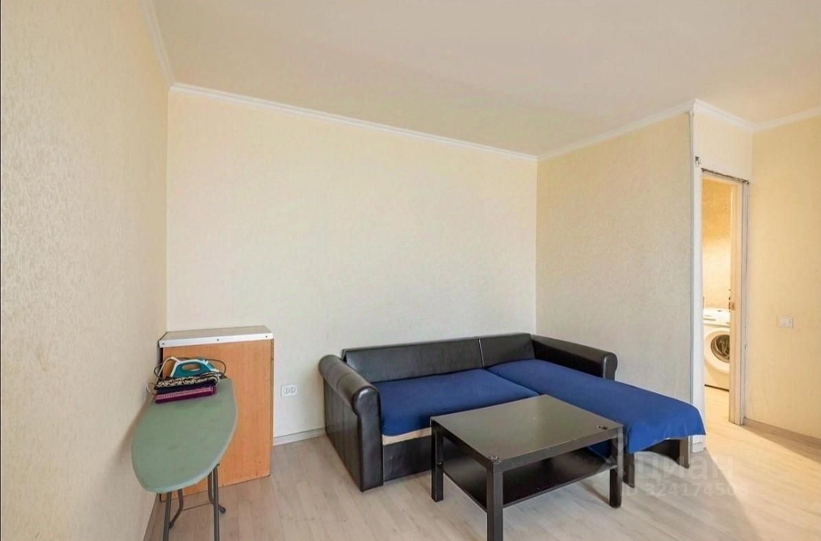 Продажа 1-комн квартиры на вторичном рынке улица Юных Ленинцев, 75К1