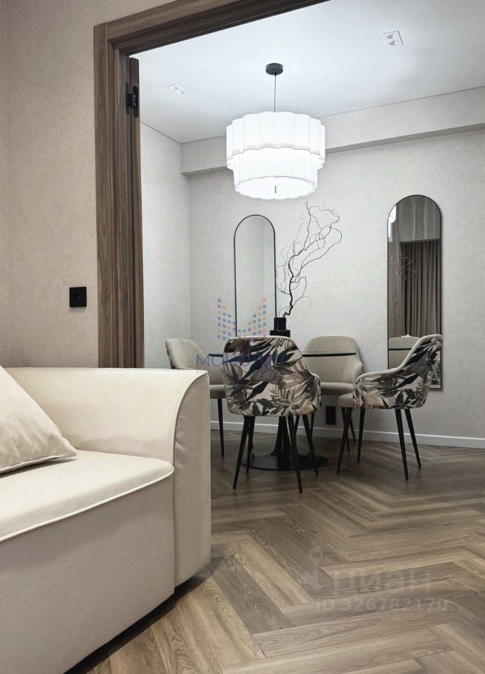 Продажа 2-комн квартиры на вторичном рынке улица Панферова, 12