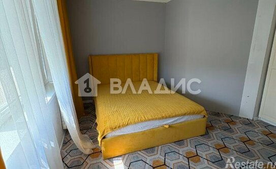 Продажа 2-комн квартиры на вторичном рынке Клин, ул Центральная,  д. 73