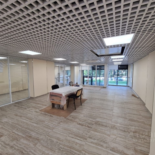 Помещение свободного назначения Ядреево, Лётная улица,  д. 21/2