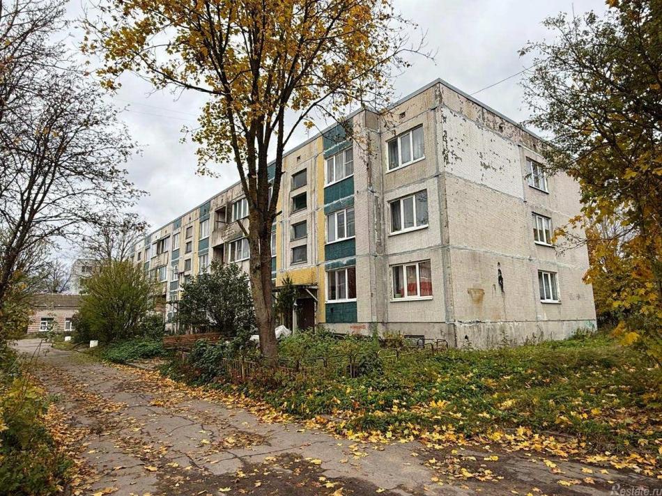 Продажа 3-комн квартиры на вторичном рынке Выборгский р-н, Кирпичное п, Юбилейная ул,  д. 1