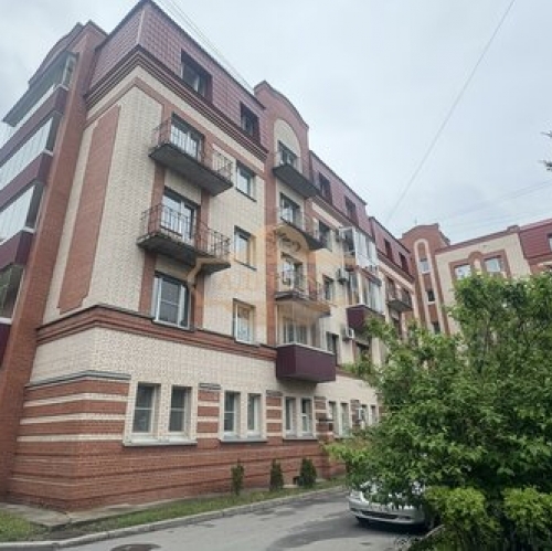 3-комн квартира Октябрьский б-р,  д. 8,  к. 2