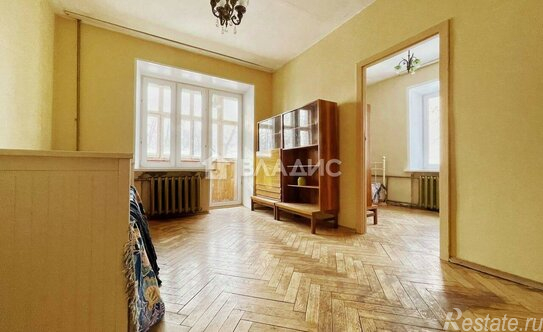 Продажа 2-комн квартиры на вторичном рынке улица Марии Ульяновой,  д. 21 к2