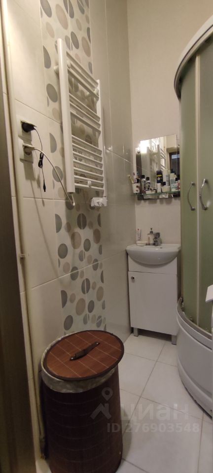 Продажа 1-комн квартиры на вторичном рынке набережная Обводного Канала, 135