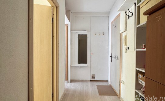 Продажа 2-комн квартиры на вторичном рынке ул Пионерстроя,  д. 19,  к. 2