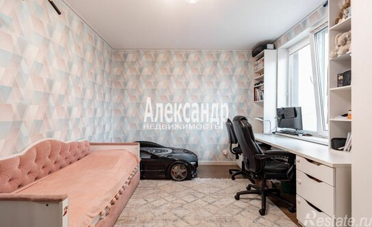 Продажа 2-комн квартиры на вторичном рынке Лётчика Лихолетова ул,  д. 14,  к. 2 стр 1