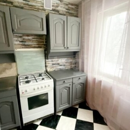 Продажа 2-комн квартиры на вторичном рынке ул Гранитная,  д. 46,  к. 2