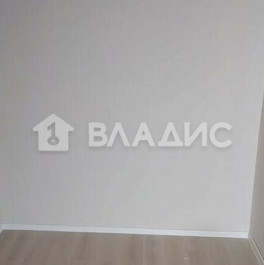 Продажа 1-комн квартиры на вторичном рынке Янино-2, Рябиновая улица,  д. 8 к1