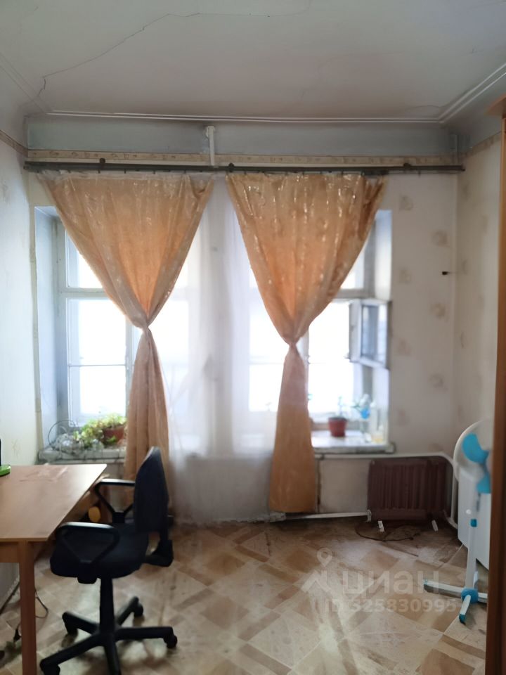 Продажа 2-комн квартиры на вторичном рынке Невский проспект, 128