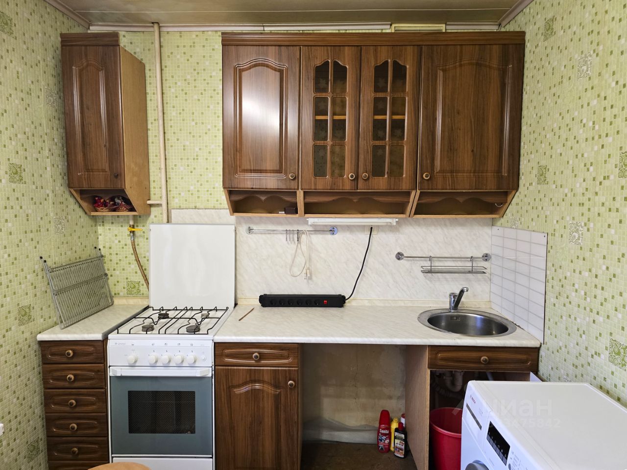 Продажа 1-комн квартиры на вторичном рынке Железнодорожный мкр, Балашиха, шоссе Саввинское,  д. 6