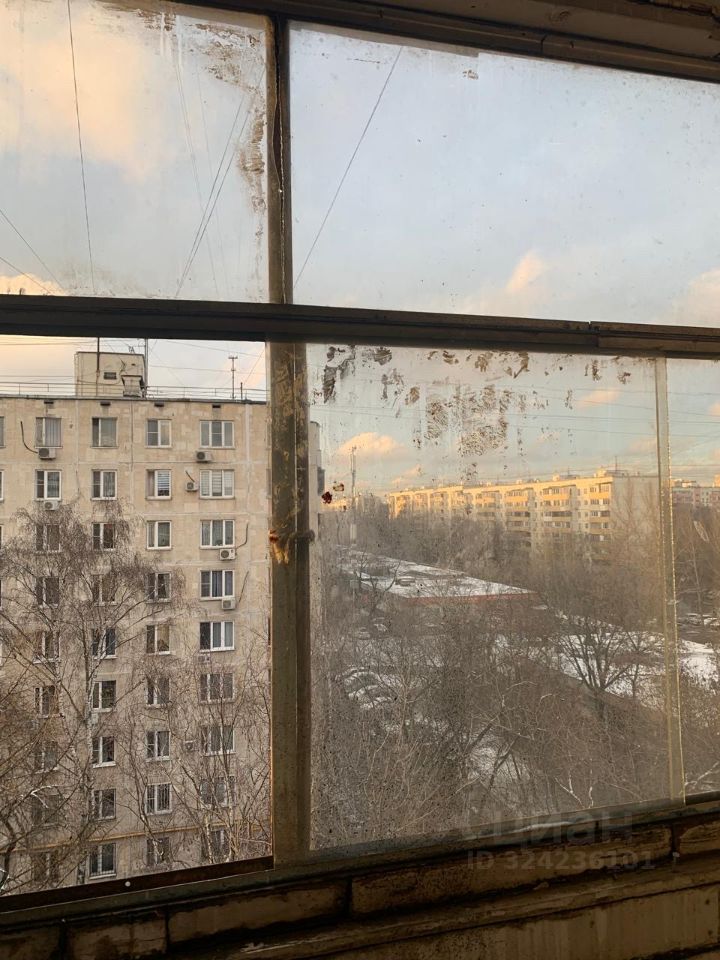 Продажа 4-комн квартиры на вторичном рынке улица Красный Казанец, 19К2